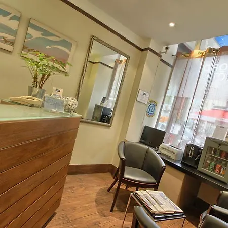 Hotel Timhotel Du Gare Du Nord 3*